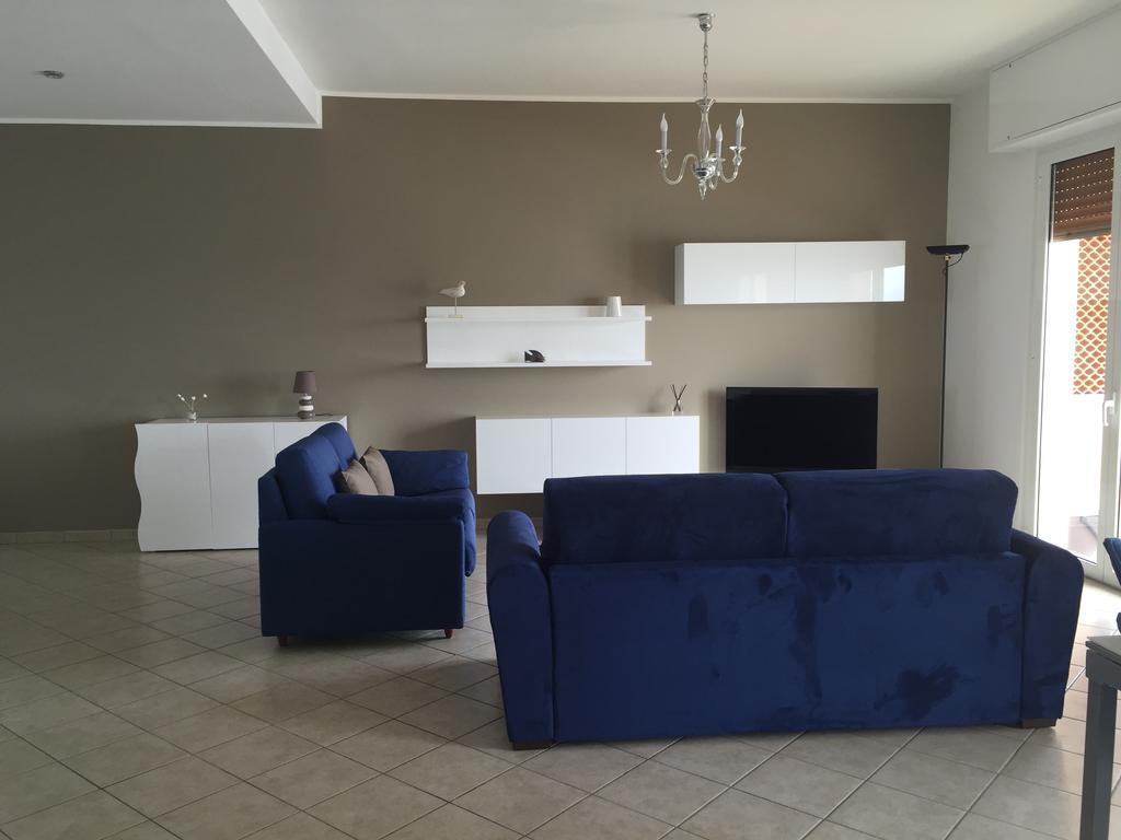 Les Agrumes Varigotti Luaran gambar