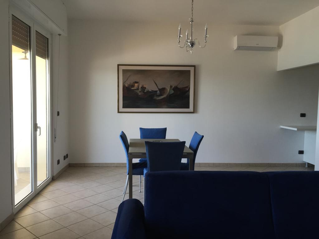 Les Agrumes Varigotti Luaran gambar
